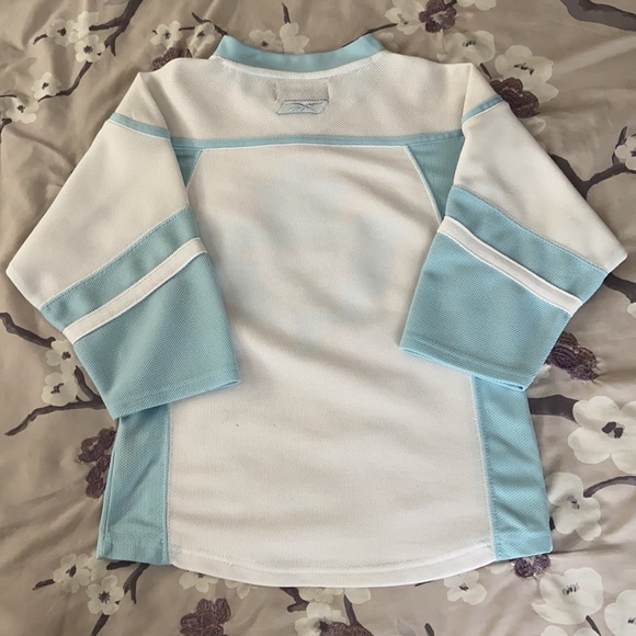 Reebok Kids Toronto Maple Leafs Jersey - Picture 2 of 3